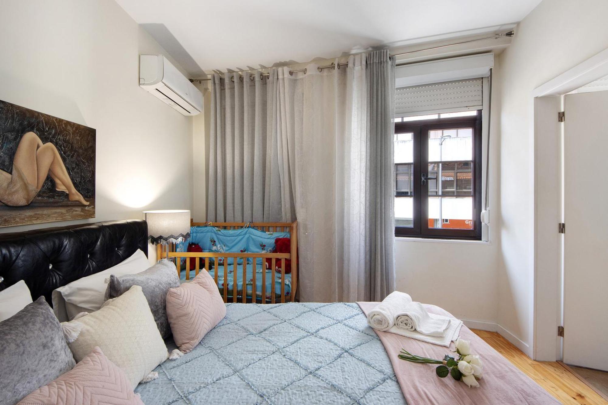 House Family Santa Catarina * Oporto